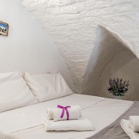 La Casa Nel Vico Pretty Apartment Ostuni Exterior photo